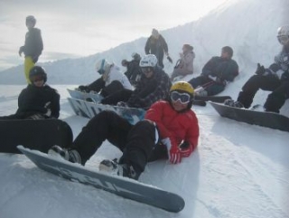 Snowboard club in the valley 